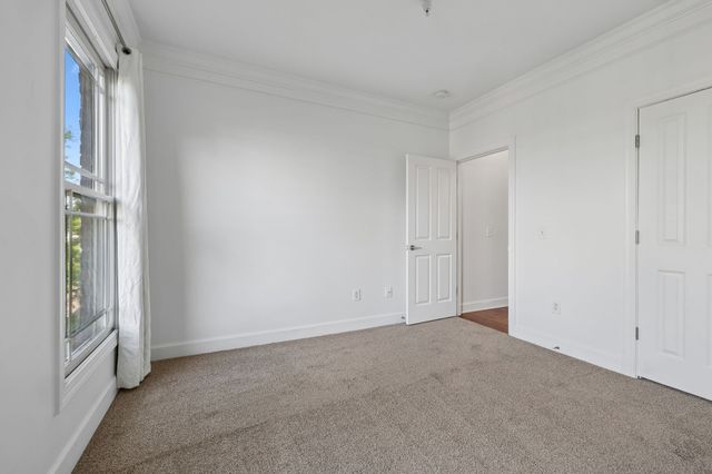 3102 W End Cir Apt 303, Nashville, TN 37203
