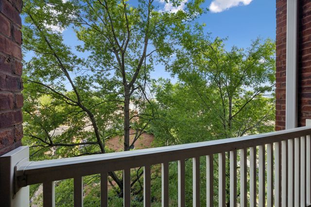 3102 W End Cir Apt 303, Nashville, TN 37203