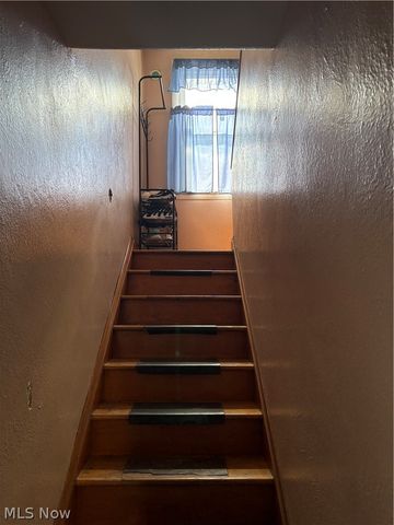 2161 W 101st Street, Cleveland, OH 44102
