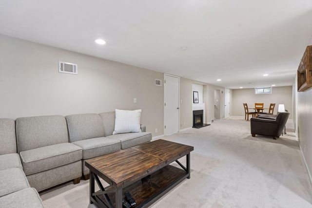4151 Ottawa Avenue S, Saint Louis Park, MN 55416