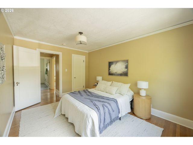 1411 Se 30TH Ave 4, Portland, OR 97214