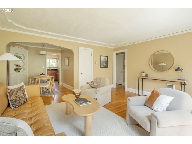 1411 Se 30TH Ave 4, Portland, OR 97214