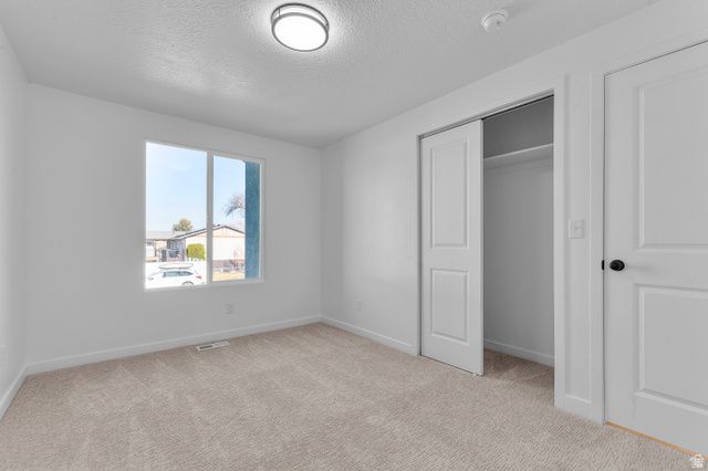 3329 W SUNNYBROOK DR, West Valley City, UT 84119