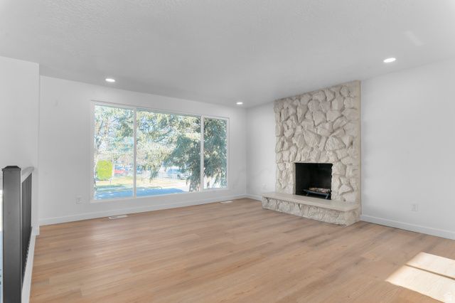 3329 W SUNNYBROOK DR, West Valley City, UT 84119