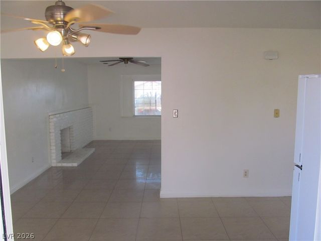 3812 La Pasada Avenue, Las Vegas, NV 89102