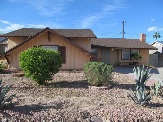 3812 La Pasada Avenue, Las Vegas, NV 89102