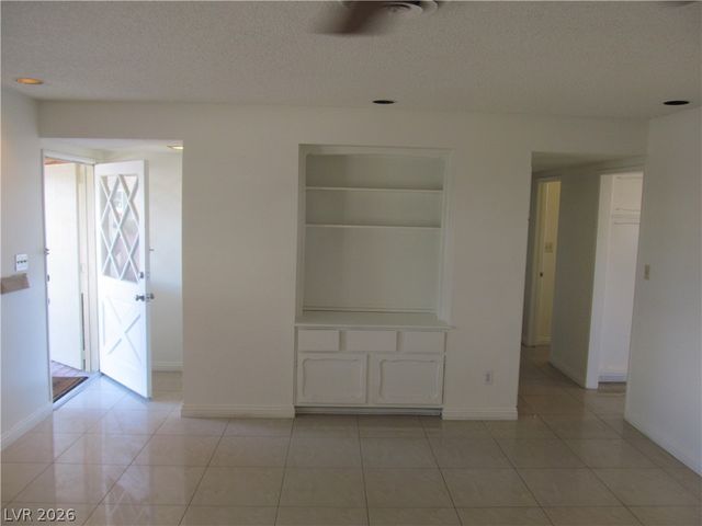 3812 La Pasada Avenue, Las Vegas, NV 89102