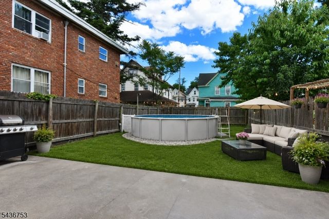 134 N 8Th St, Paterson City, NJ 07522