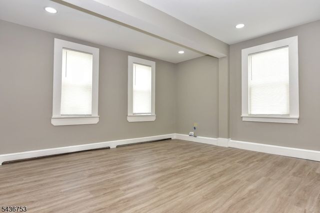 134 N 8Th St, Paterson City, NJ 07522