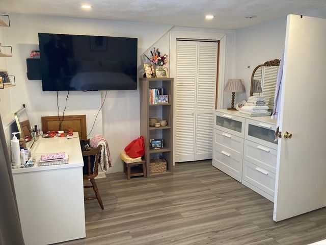25 Cleveland St Garden, Revere, MA 02151