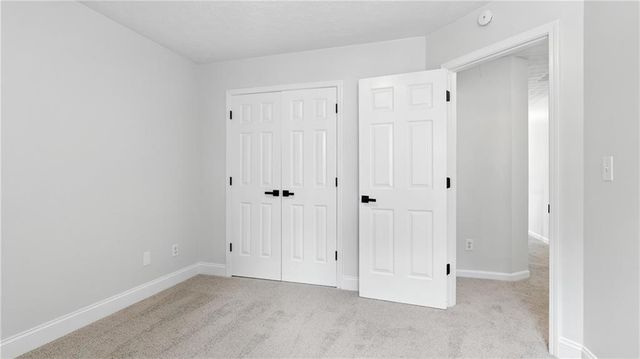 818 Pond View Court, Sugar Hill, GA 30518