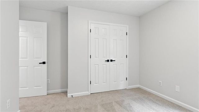 818 Pond View Court, Sugar Hill, GA 30518