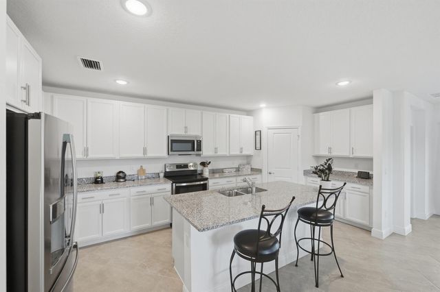 226 SW Milburn Circle 209, Port St. Lucie, FL 34953