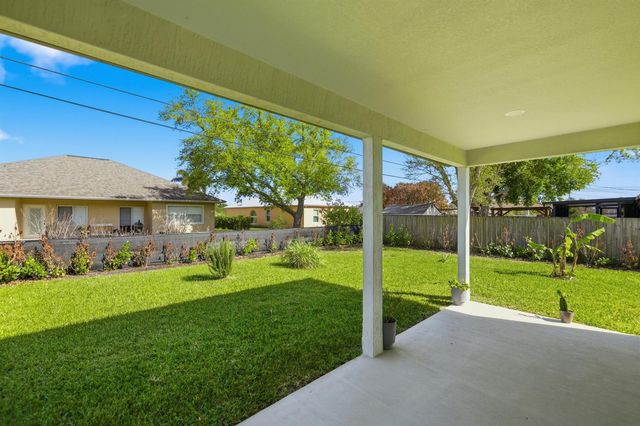 226 SW Milburn Circle 209, Port St. Lucie, FL 34953