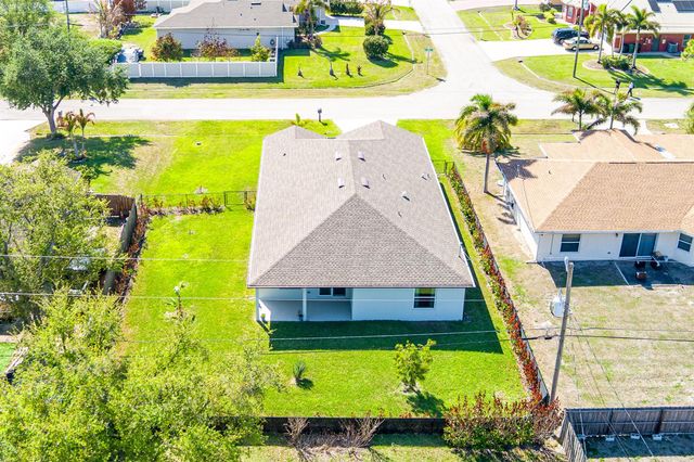 226 SW Milburn Circle 209, Port St. Lucie, FL 34953