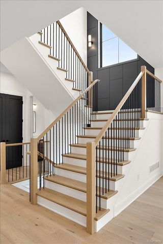 4409 Tonawanda Avenue, Royal Oak Charter Township, MI 48073