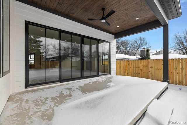 4409 Tonawanda Avenue, Royal Oak Charter Township, MI 48073