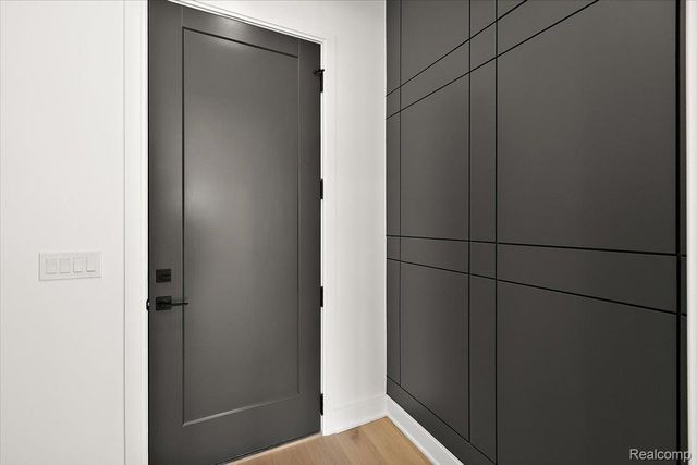 4409 Tonawanda Avenue, Royal Oak Charter Township, MI 48073