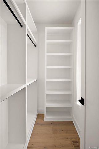 4409 Tonawanda Avenue, Royal Oak Charter Township, MI 48073