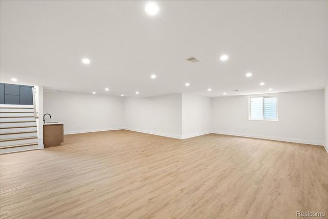 4409 Tonawanda Avenue, Royal Oak Charter Township, MI 48073