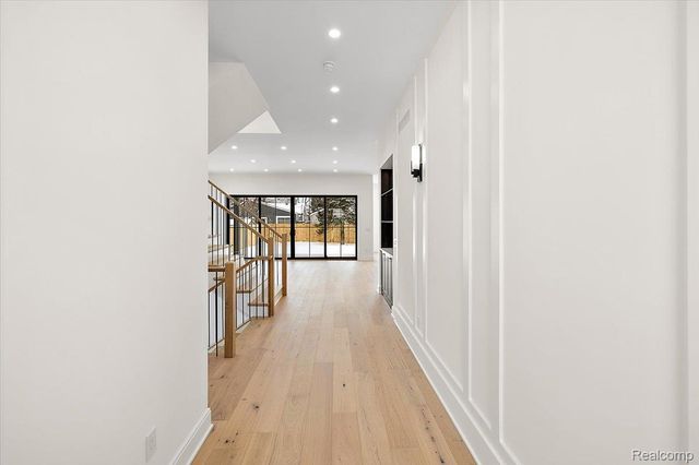 4409 Tonawanda Avenue, Royal Oak Charter Township, MI 48073