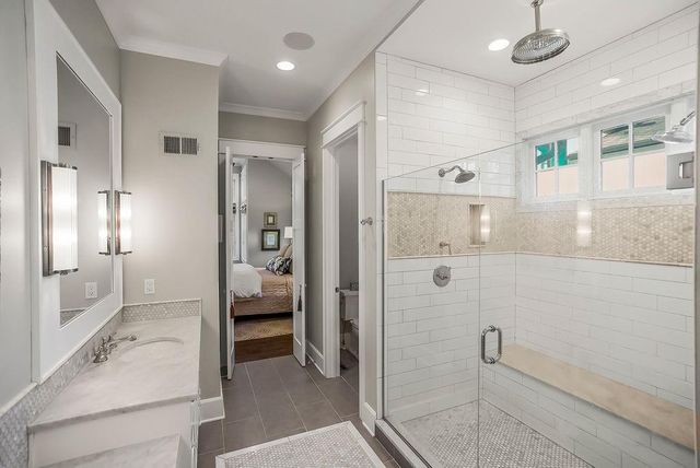 8637 Overhill Road, Leawood, KS 66206