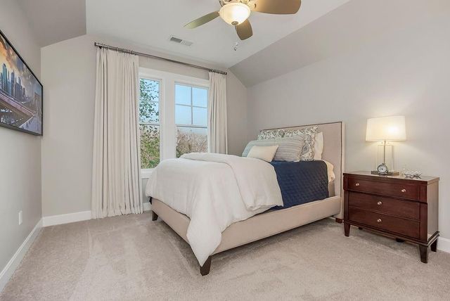 8637 Overhill Road, Leawood, KS 66206