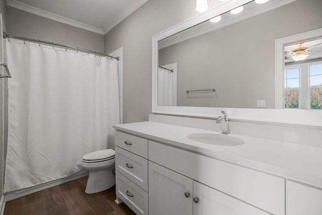 8637 Overhill Road, Leawood, KS 66206