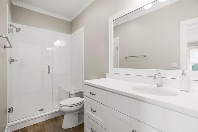 8637 Overhill Road, Leawood, KS 66206
