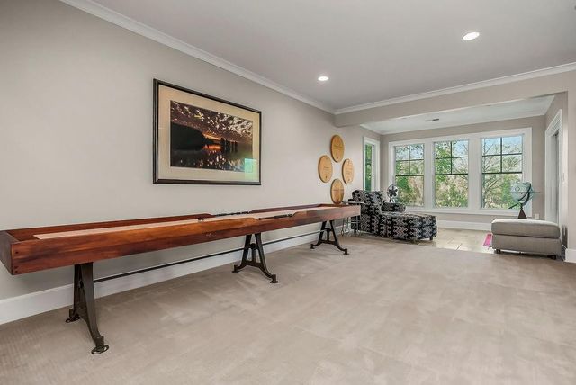 8637 Overhill Road, Leawood, KS 66206