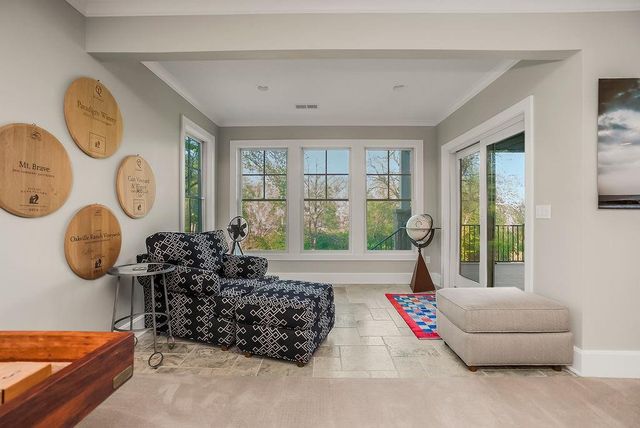 8637 Overhill Road, Leawood, KS 66206