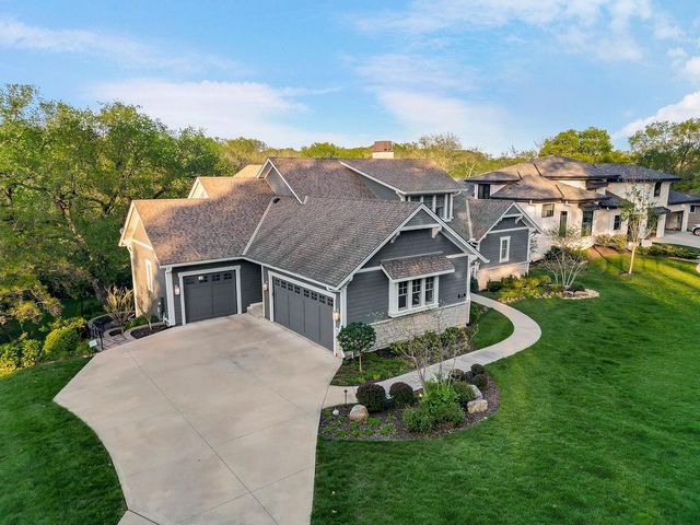 8637 Overhill Road, Leawood, KS 66206