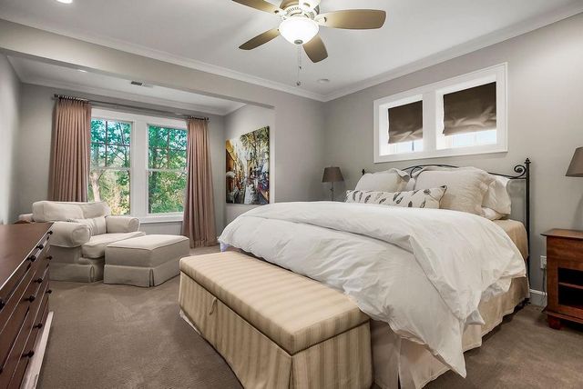 8637 Overhill Road, Leawood, KS 66206