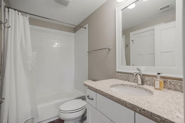 8637 Overhill Road, Leawood, KS 66206