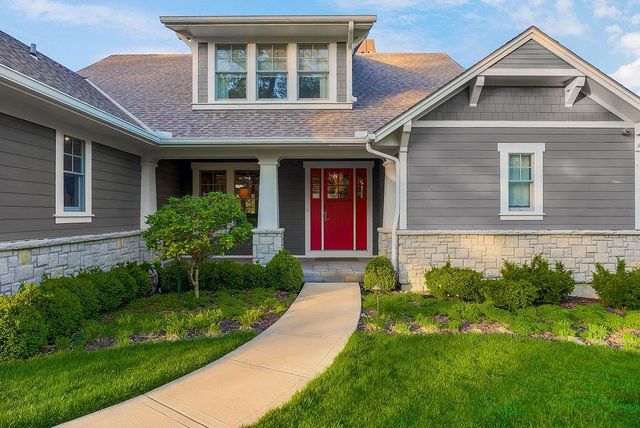 8637 Overhill Road, Leawood, KS 66206