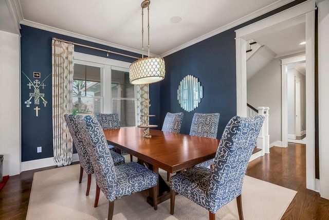 8637 Overhill Road, Leawood, KS 66206