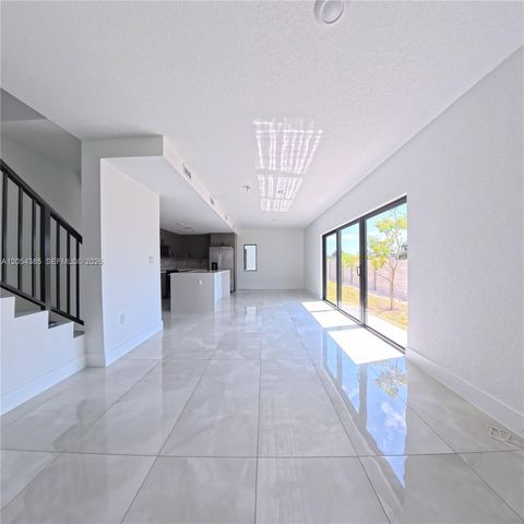 1374 NW 1st Street, Florida City, FL 33034