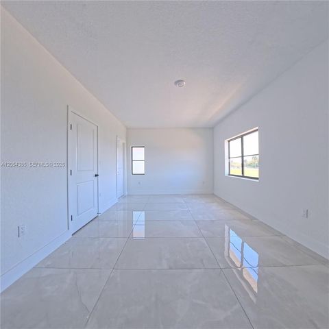 1374 NW 1st Street, Florida City, FL 33034