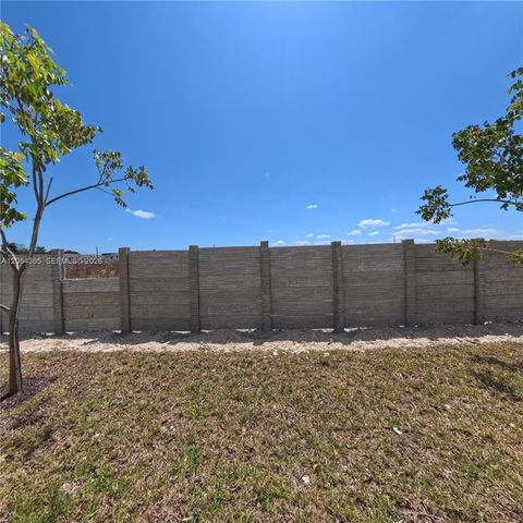 1374 NW 1st Street, Florida City, FL 33034