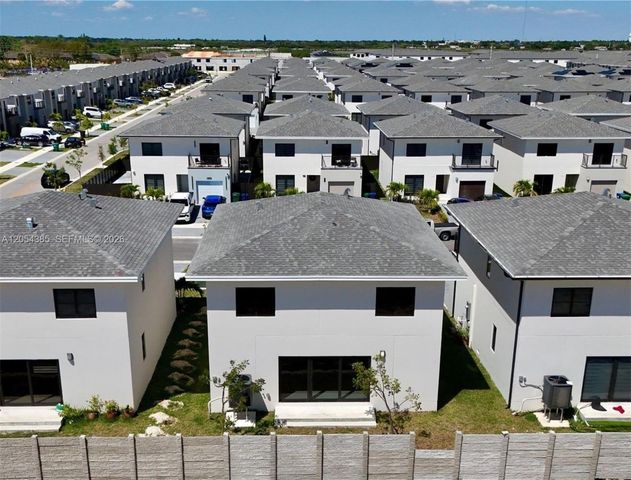 1374 NW 1st Street, Florida City, FL 33034