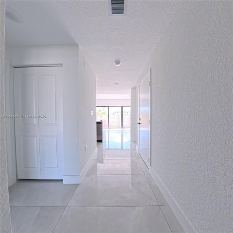1374 NW 1st Street, Florida City, FL 33034