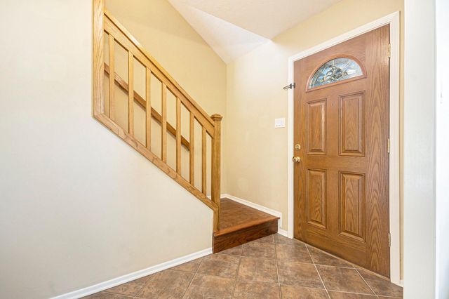 302 W Lochnell Drive, Houston, TX 77062