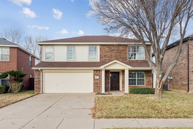 10757 Braemoor Drive, Fort Worth, TX 76052