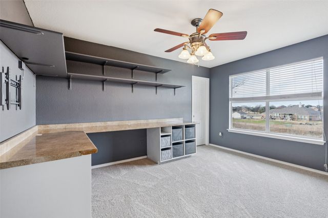 10757 Braemoor Drive, Fort Worth, TX 76052