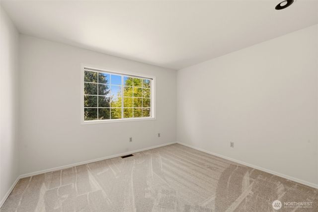 221 SW 331st Place, Federal Way, WA 98023