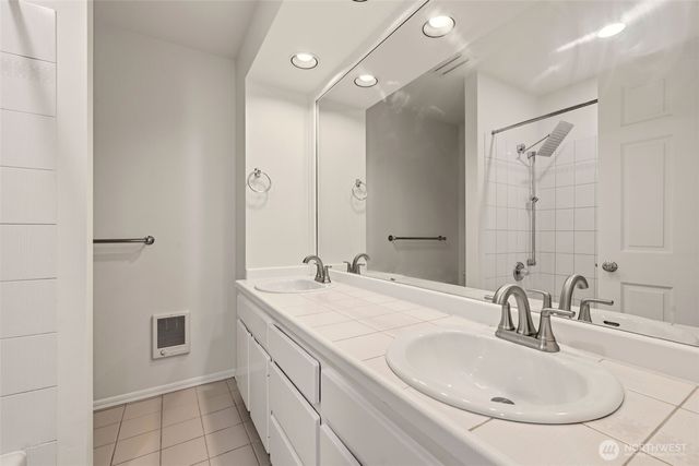 221 SW 331st Place, Federal Way, WA 98023