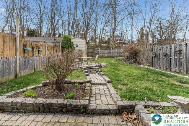 3271 Water Street, Whitehall Twp, PA 18052