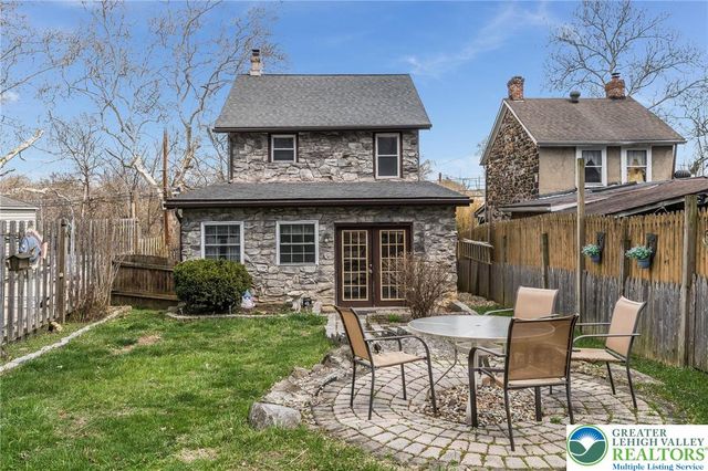 3271 Water Street, Whitehall Twp, PA 18052