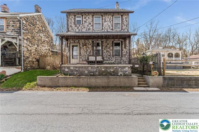 3271 Water Street, Whitehall Twp, PA 18052