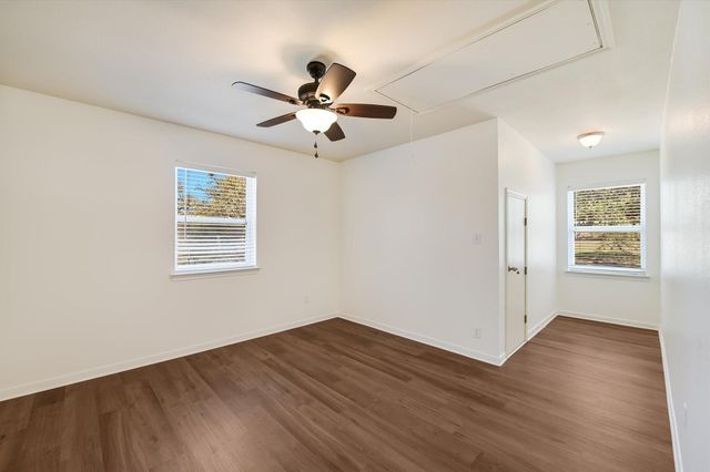 332 Booth DR, San Marcos, TX 78666